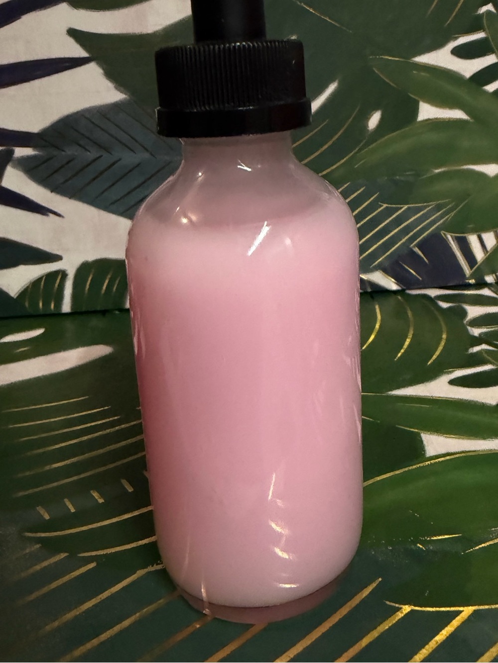 Aminnah Pink Lemonade Body Serum 4 oz Strawberry Raspberry Coconut - Picture 3 of 3